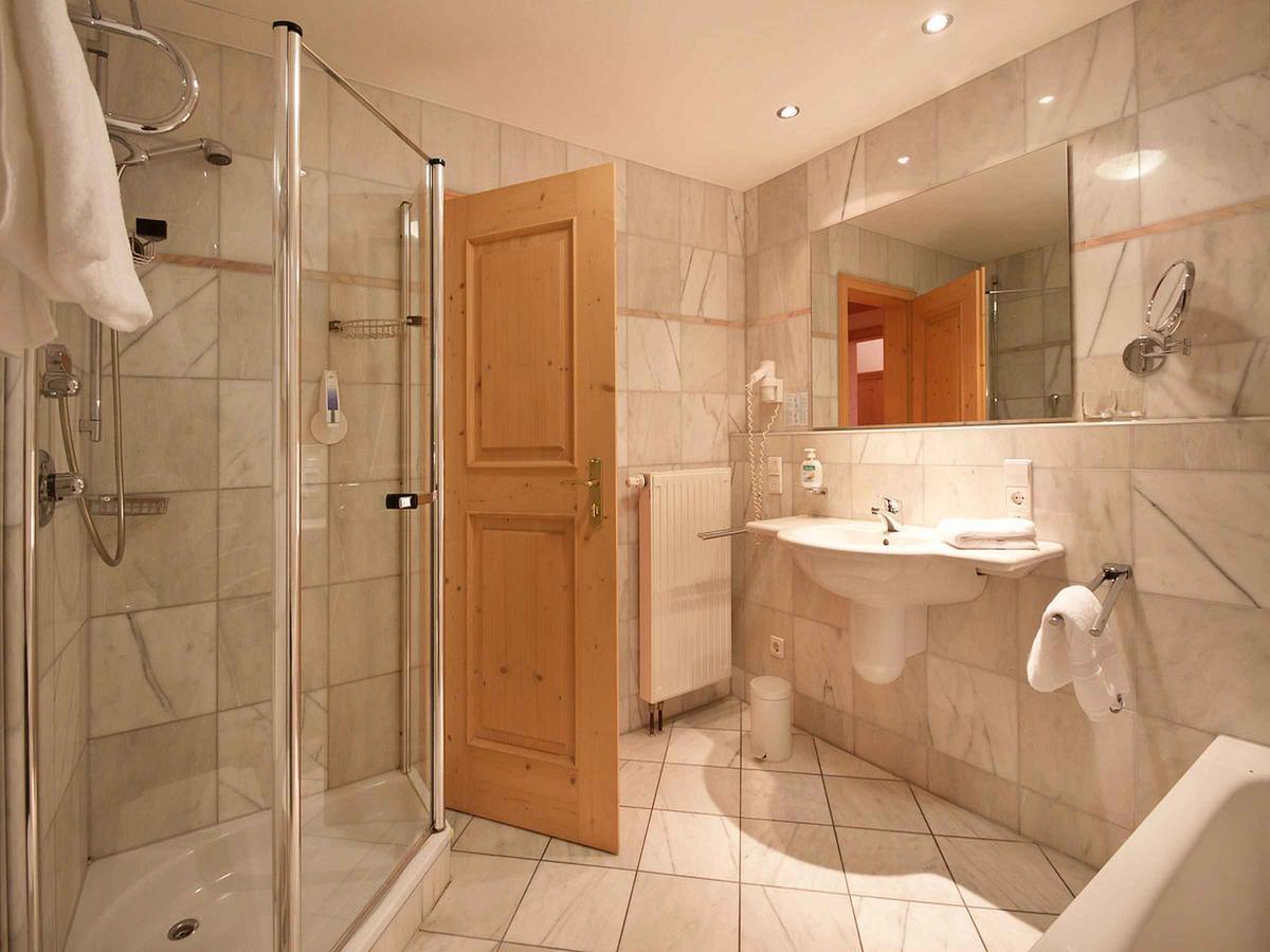 Hotel Hotel-gasthof Zum Suessen Grund